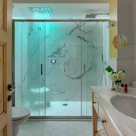 Park Belvedere فندق كانوبيو